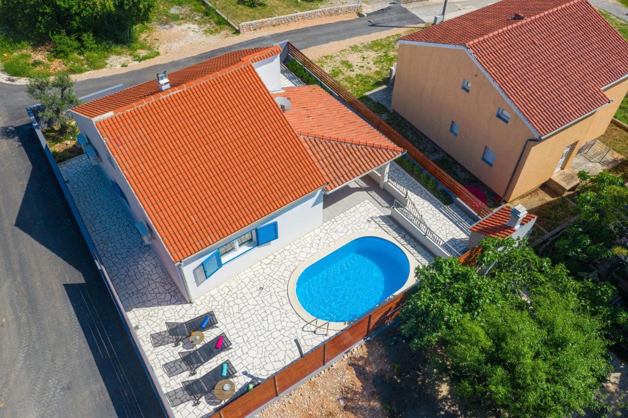 יסניצה Villa Nika מראה חיצוני תמונה