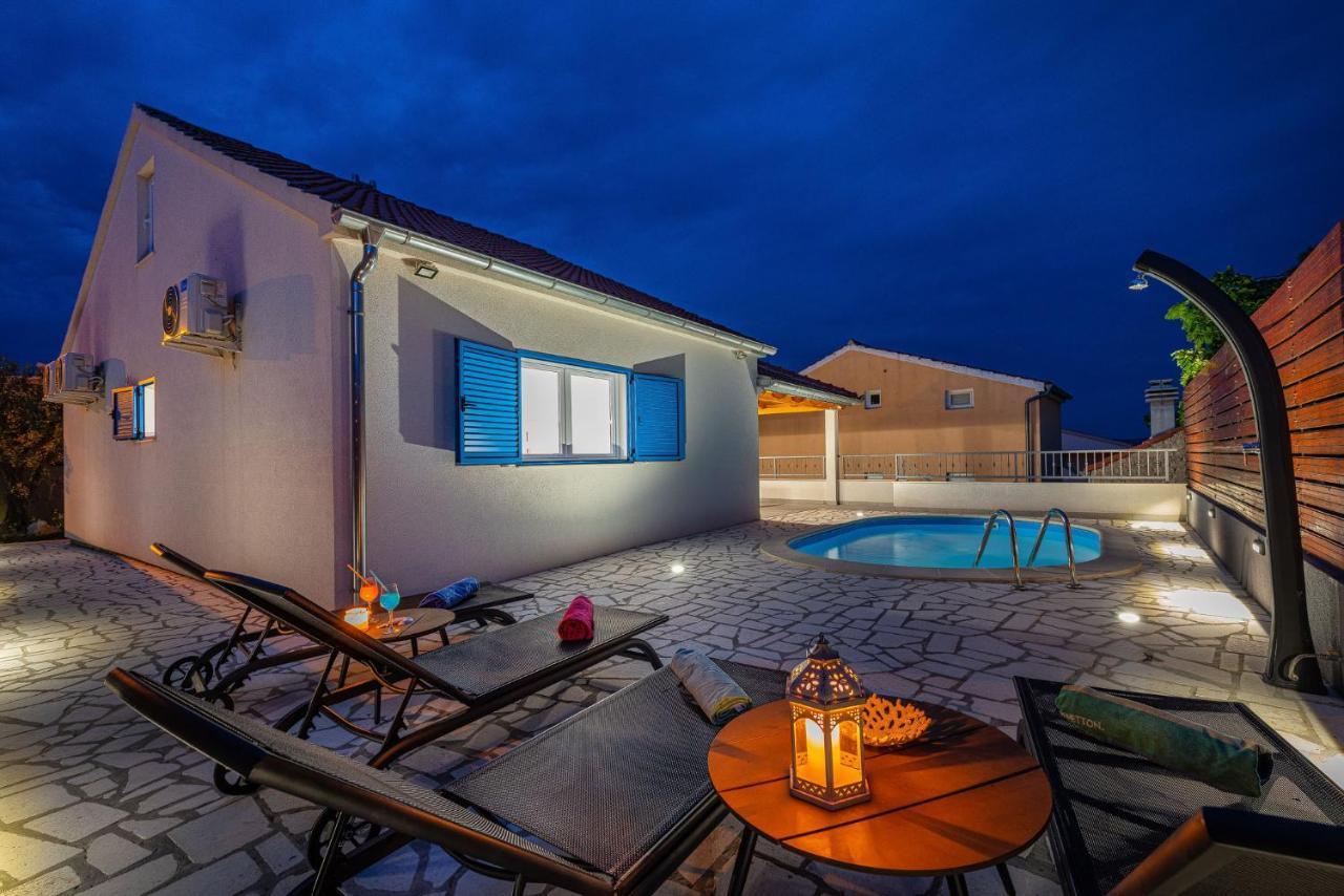 יסניצה Villa Nika מראה חיצוני תמונה