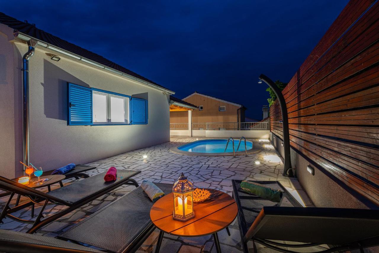 יסניצה Villa Nika מראה חיצוני תמונה
