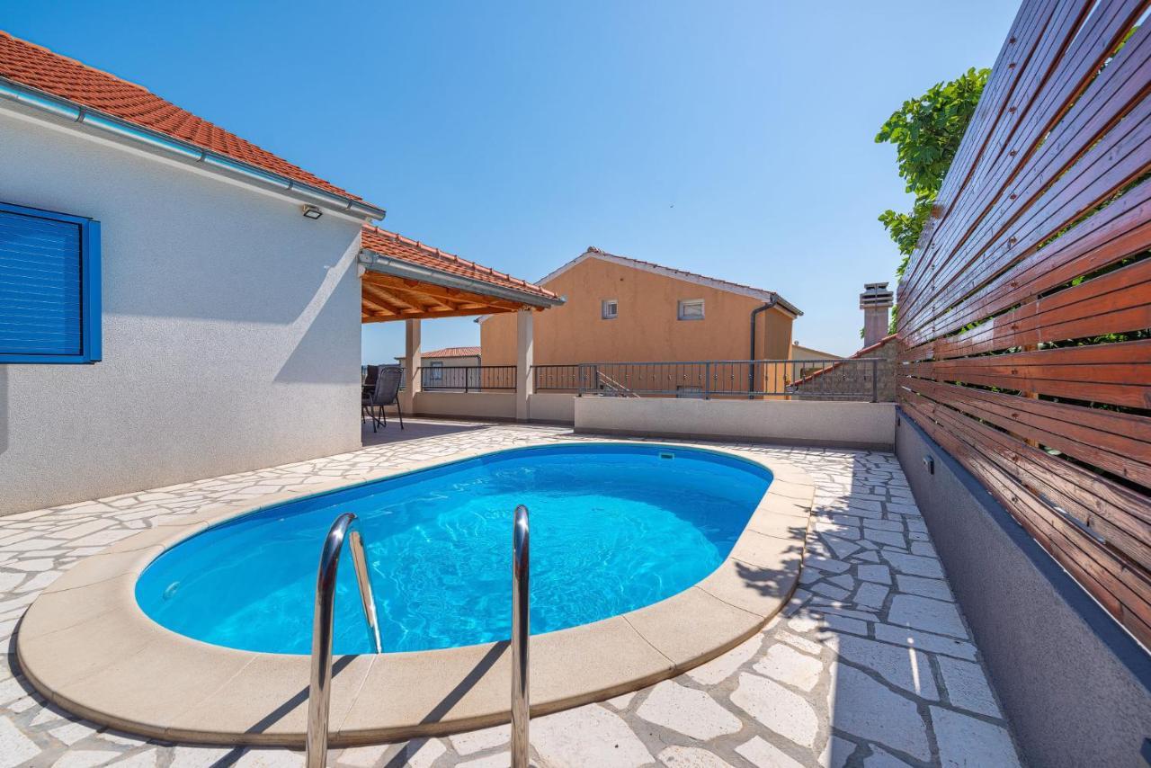 יסניצה Villa Nika מראה חיצוני תמונה